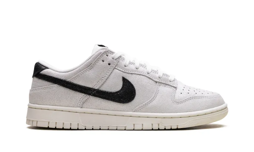 Nike Dunk Dunk Low SE WMNS 'Sail Black'